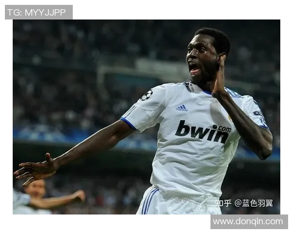 足球明星因爱痴狂的传奇故事与心灵救赎之路 足球明星因爱痴狂的传奇故事与心灵救赎之路