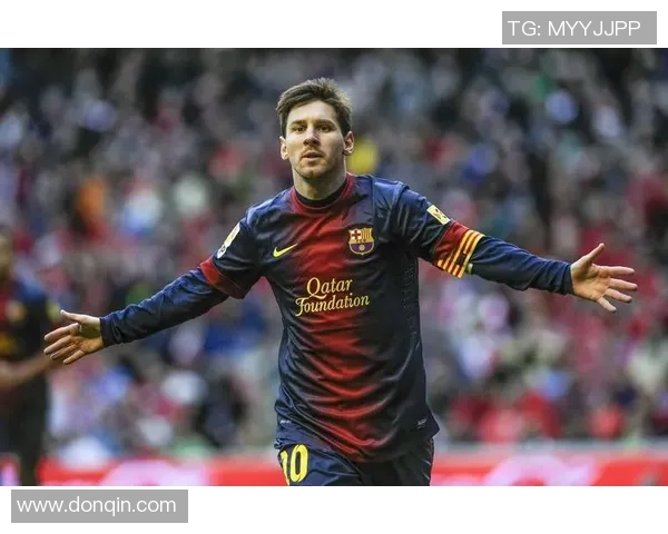 足球明星全景介绍及详细资料与精彩图片展示